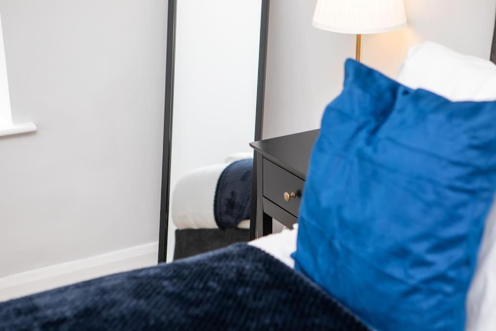 Modern Apartment Off-Road Parking King Bed Suite 1 Νότιγχαμ Εξωτερικό φωτογραφία